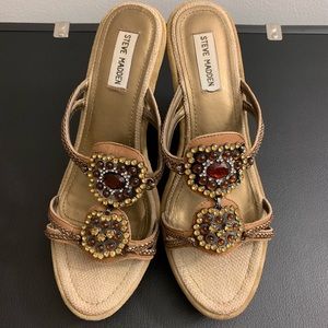 NWOT — Steve Madden wedge rhinestone sandals